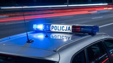 Ponad 3 promile i pieniądze dla policjanta